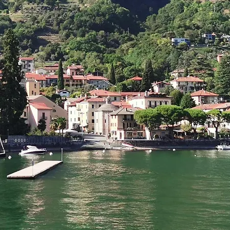 Il Golfo Apartment, Apartment