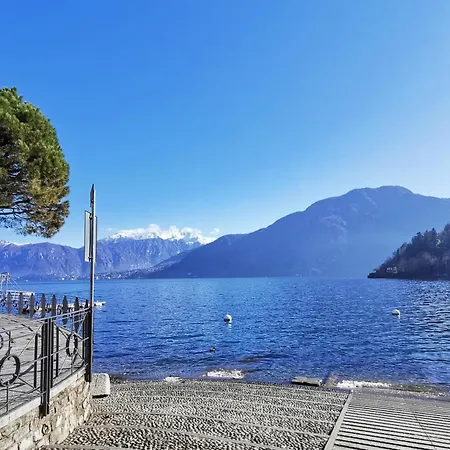 Il Golfo Apartment, Apartment *
