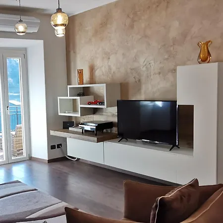 شقة Il Golfo Apartment, لينّو